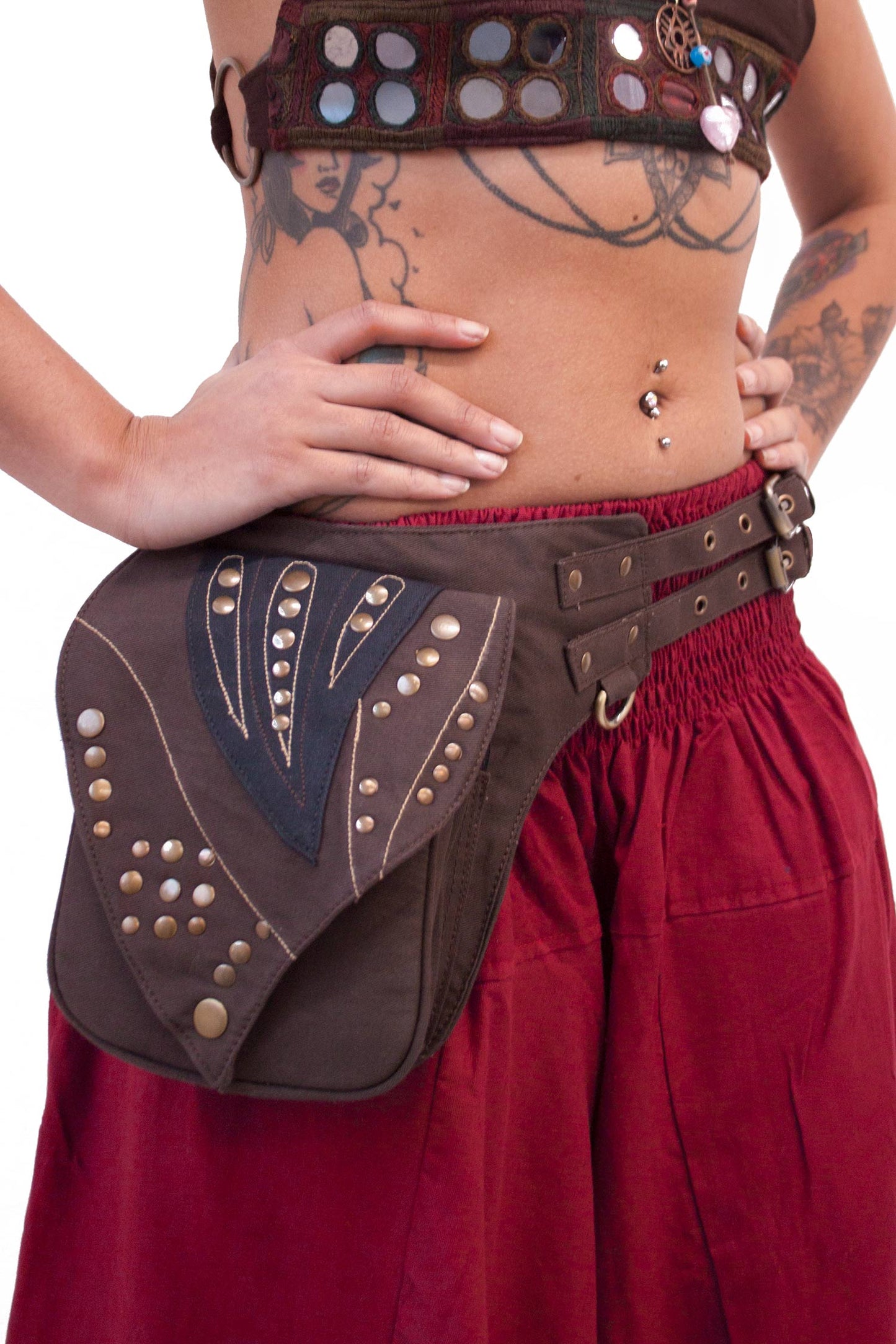 Large Leaf Festival Pocket Belt with Studs - Leaf Stud Belt (AYALEB) by Altshop UK