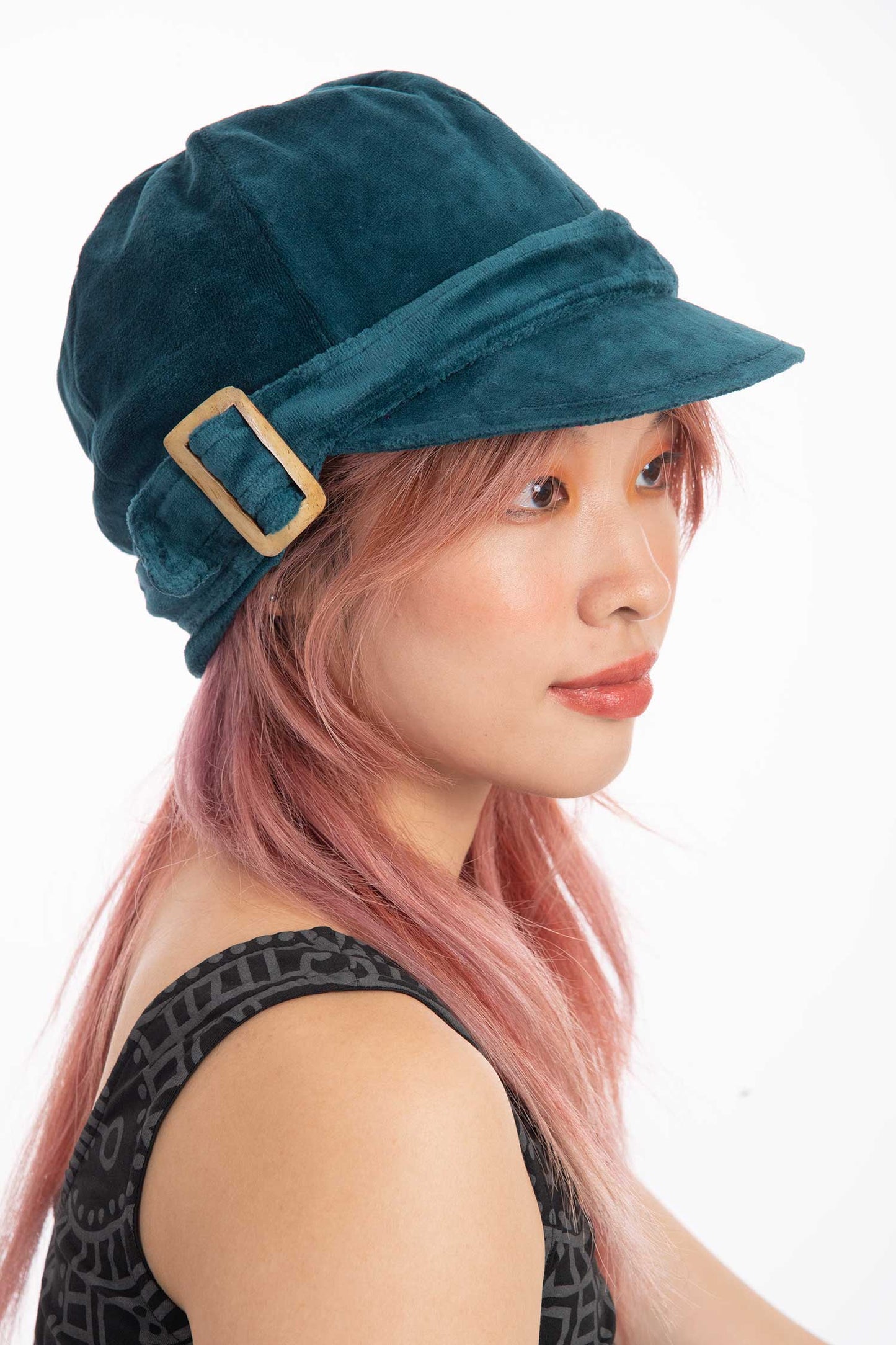 1920s Style Velvet Cloche Hat