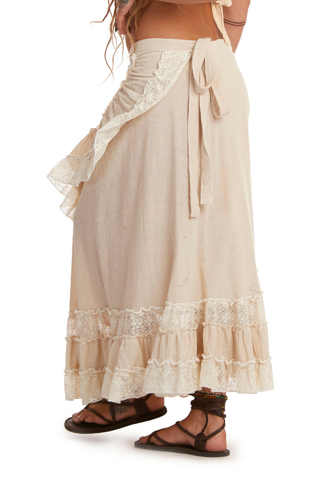 beige_1776502251_a1caa88d.jpg