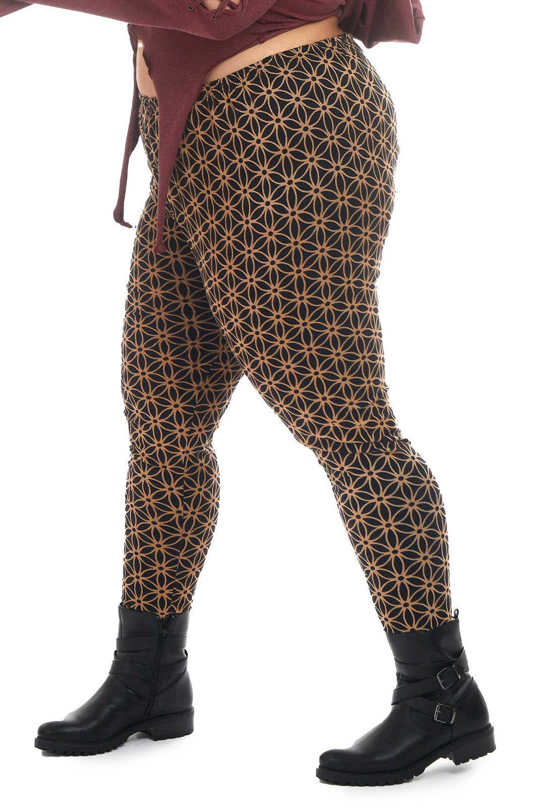 beige_fol_1776498374_558c656c.jpg