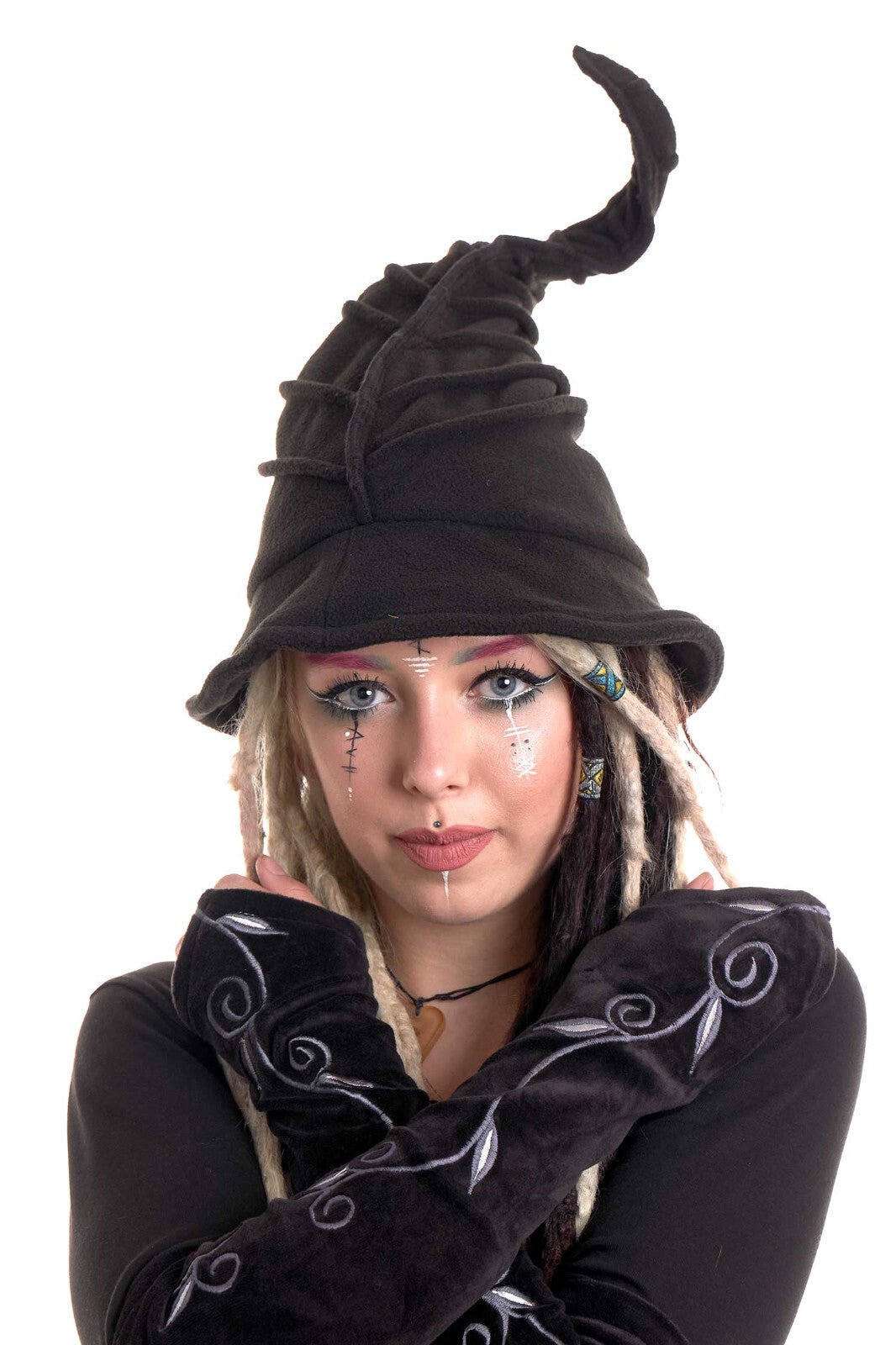 black_1776498794_800df333.jpg