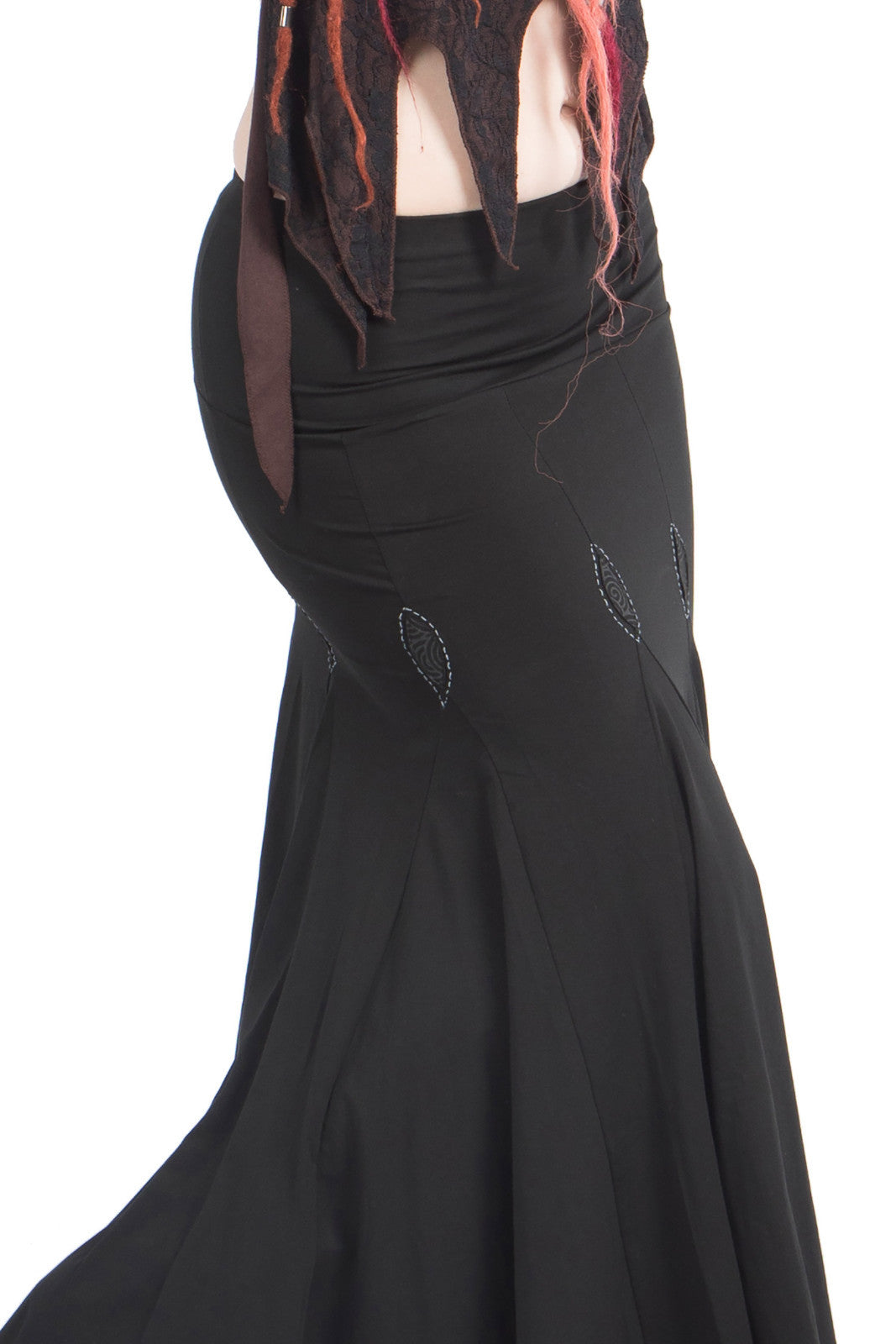 black_1776502727_8aeefcfa.jpg