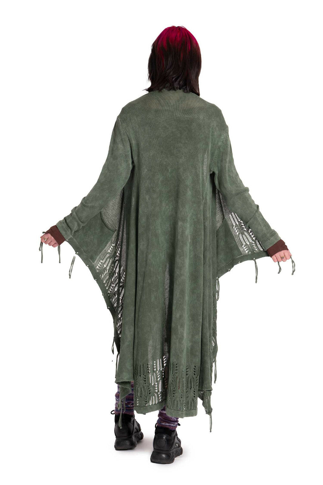 green_1776499468_92755234.jpg